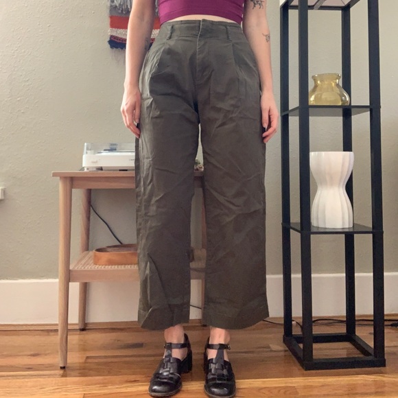 Uniqlo Pants - Uniqlo trousers